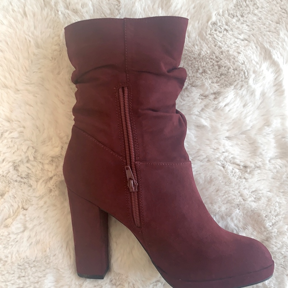Red bootie